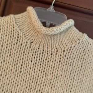 Classic Ralph Lauren cable knit sleeveless sweater
